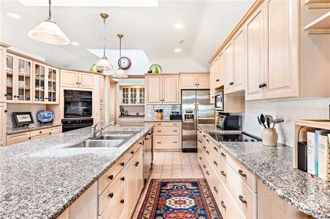 1268 Warwick Neck Ave, Warwick, RI 02889 photo 17