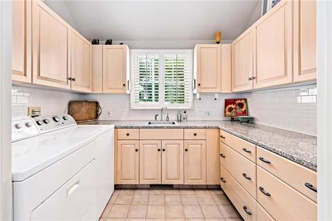 1268 Warwick Neck Ave, Warwick, RI 02889 photo 25