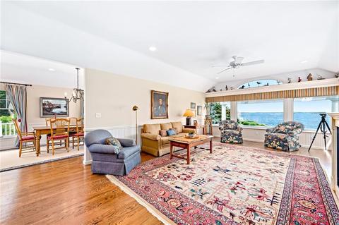 1268 Warwick Neck Ave, Warwick, RI 02889 photo 21