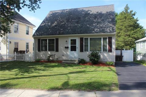 815 Elm St, Woonsocket, RI 02895 photo 1