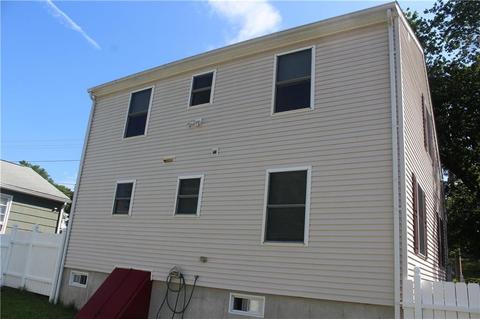 815 Elm St, Woonsocket, RI 02895 photo 8