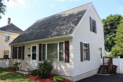 815 Elm St, Woonsocket, RI 02895 photo 4