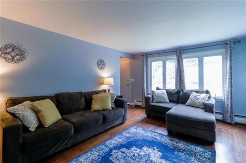 32 Darling St, Warwick, RI 02886 photo 2