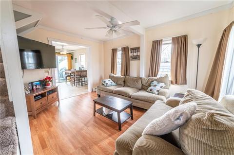 4 Dan St, Warwick, RI 02889 photo 8