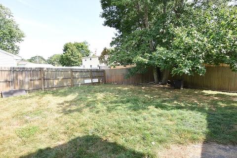175 Fatima Dr, Warren, RI 02885 photo 14