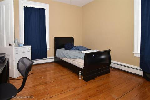 98 Earle St, Woonsocket, RI 02895 photo 25