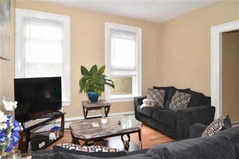 98 Earle St, Woonsocket, RI 02895 photo 32
