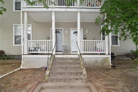 98 Earle St, Woonsocket, RI 02895 photo 2