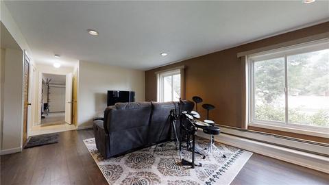 30 Pond View Dr, Warwick, RI 02886 photo 30