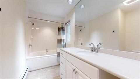30 Pond View Dr, Warwick, RI 02886 photo 23