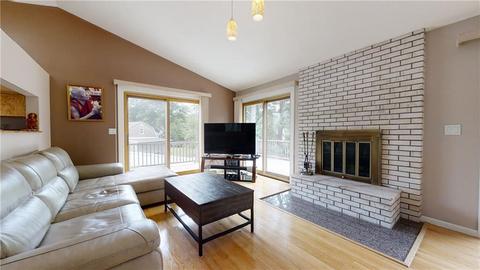 30 Pond View Dr, Warwick, RI 02886 photo 15