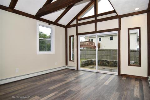 34 Doris Ave, Warwick, RI 02889 photo 11