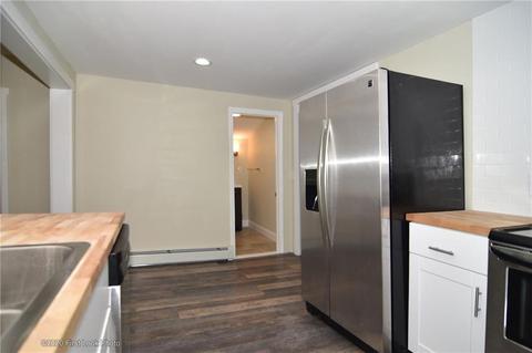 34 Doris Ave, Warwick, RI 02889 photo 7