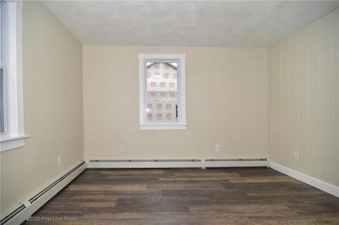 34 Doris Ave, Warwick, RI 02889 photo 23