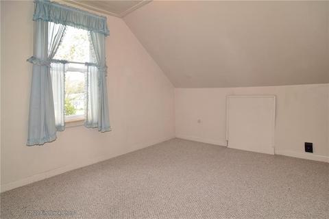 81 Ryan Ave, Warwick, RI 02889 photo 23
