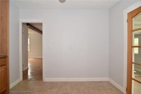 81 Ryan Ave, Warwick, RI 02889 photo 11