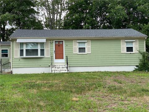 74 Michael Dr, Warwick, RI 02889 photo 1