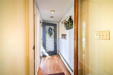 90 Aspinet Dr, Warwick, RI 02888 photo 5