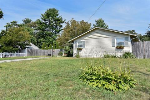 90 Aspinet Dr, Warwick, RI 02888 photo 31
