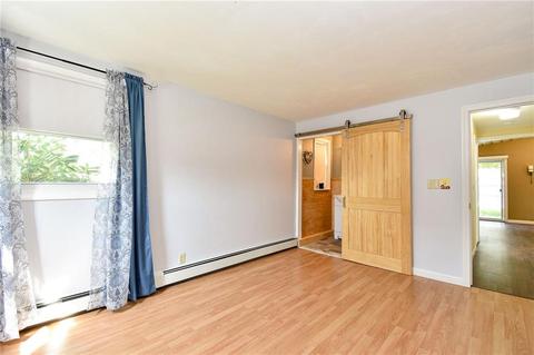 90 Aspinet Dr, Warwick, RI 02888 photo 23