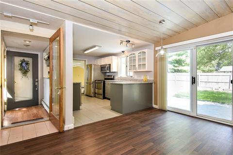 90 Aspinet Dr, Warwick, RI 02888 photo 6