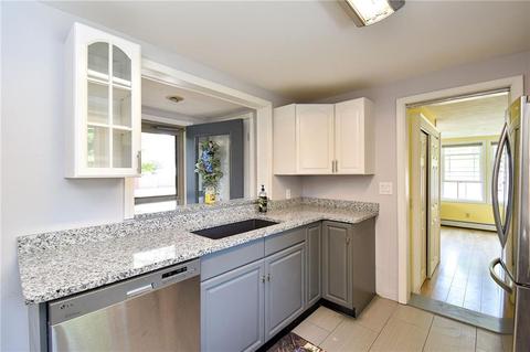 90 Aspinet Dr, Warwick, RI 02888 photo 14