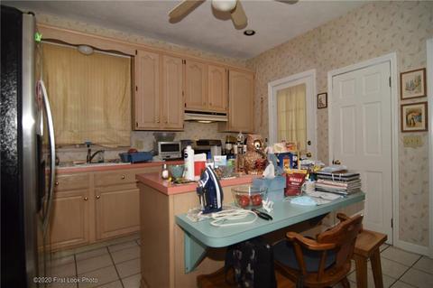 620 S Main St, Woonsocket, RI 02895 photo 8