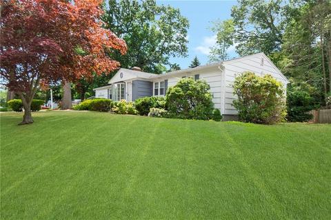 6 Waldo Rd, Warwick, RI 02889 photo 3