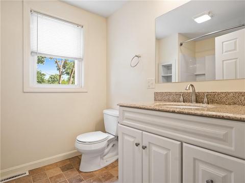 350 Maple St, Warwick, RI 02888 photo 10