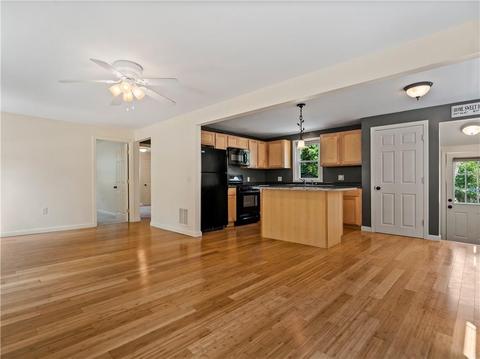 350 Maple St, Warwick, RI 02888 photo 5
