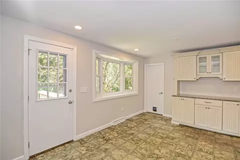 463 Durfee Hill Rd, Glocester, RI 02814 photo 11