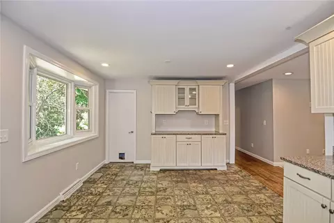 463 Durfee Hill Rd, Glocester, RI 02814 photo 10