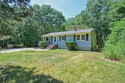 463 Durfee Hill Rd, Glocester, RI 02814 photo 3