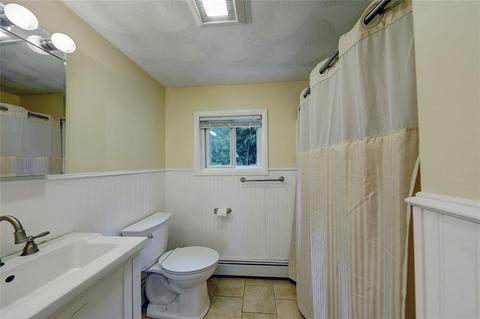 156 Oregon Ave, Woonsocket, RI 02895 photo 27
