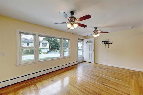 156 Oregon Ave, Woonsocket, RI 02895 photo 7
