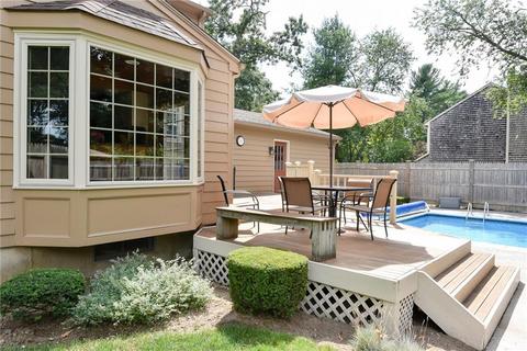 15 Peacock Rd, Warwick, RI 02886 photo 14