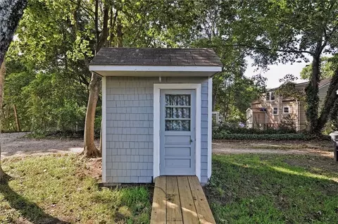 10 Staples Ave, Warwick, RI 02886 photo 27