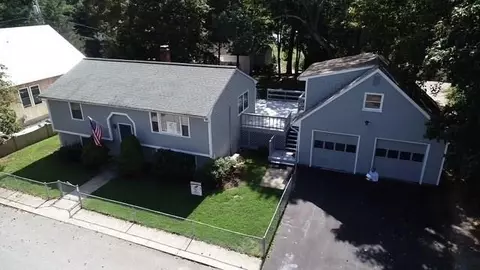 10 Staples Ave, Warwick, RI 02886 photo 3