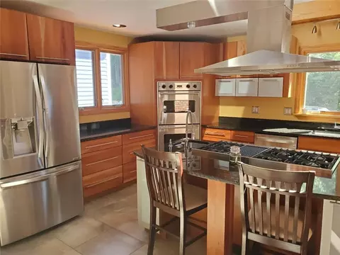 39 Timothy Dr, Westerly, RI 02891 photo 8