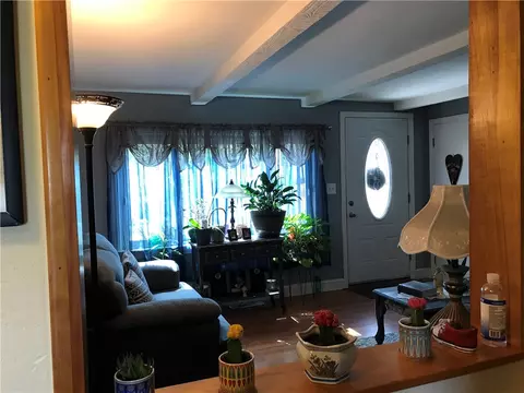 244 Lydia Ave, Woonsocket, RI 02895 photo 8