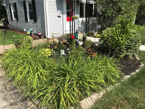 244 Lydia Ave, Woonsocket, RI 02895 photo 3