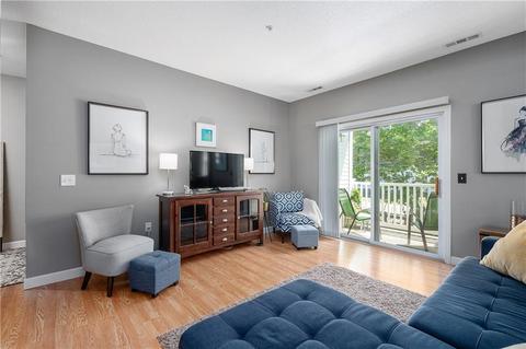 84 Mill St #203, Woonsocket, RI 02895 photo 3