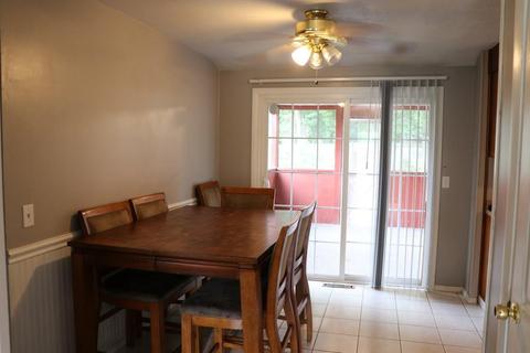 274 Buttonwoods Ave, Warwick, RI 02886 photo 7
