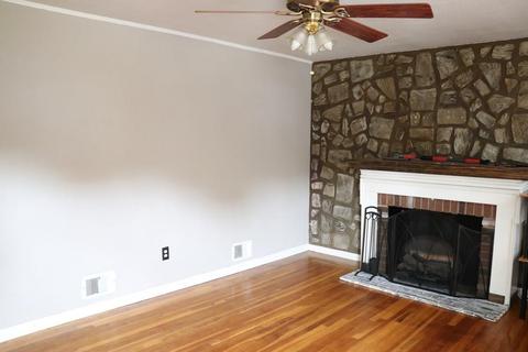 274 Buttonwoods Ave, Warwick, RI 02886 photo 5