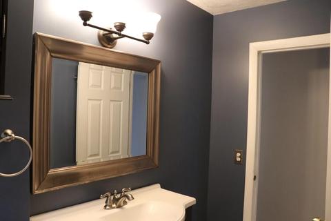274 Buttonwoods Ave, Warwick, RI 02886 photo 12