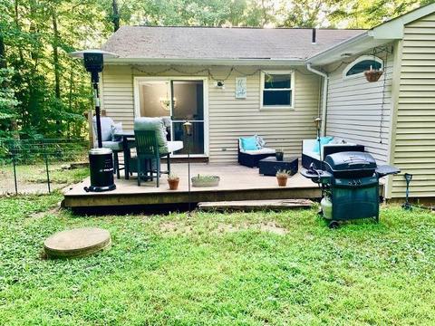 54 E Shore Dr, Exeter, RI 02822 photo 2