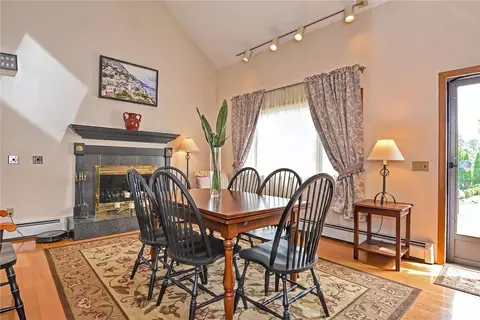 57 Wapping Dr, Bristol, RI 02809 photo 15