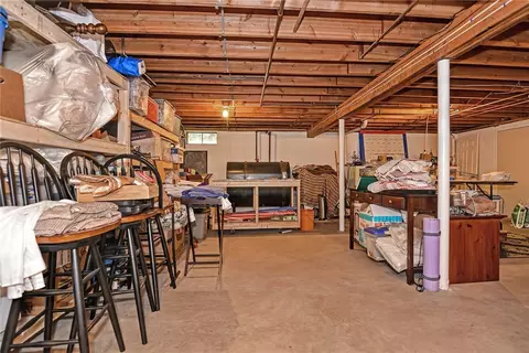 57 Wapping Dr, Bristol, RI 02809 photo 28