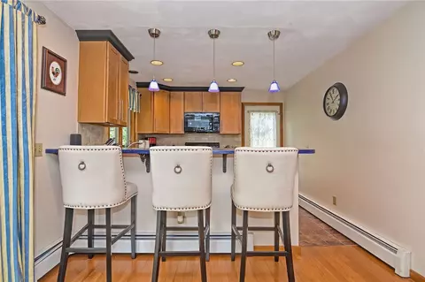 57 Wapping Dr, Bristol, RI 02809 photo 7