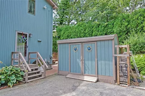 57 Wapping Dr, Bristol, RI 02809 photo 40